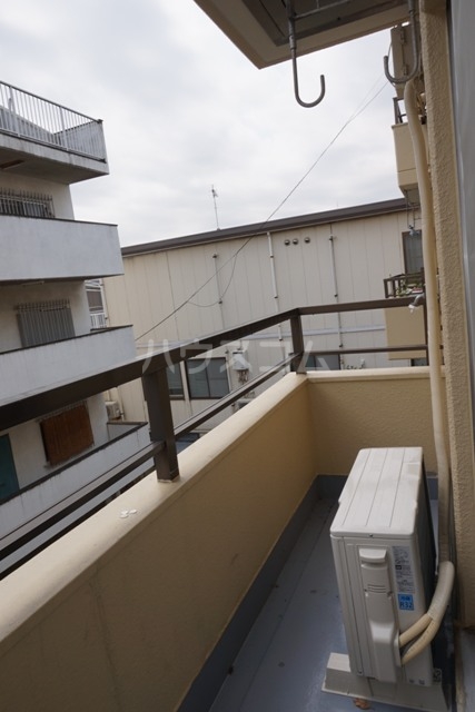 19/22 バルコニー