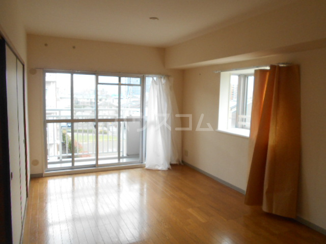 5/30 リビング/ダイニング