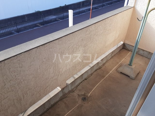 27/30 バルコニー