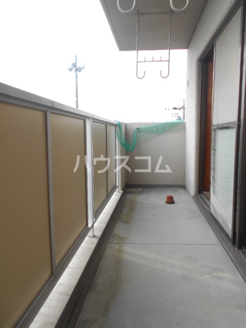 19/30 バルコニー