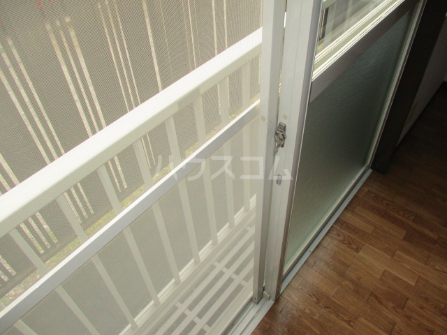 17/27 バルコニー