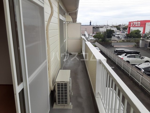 17/23 バルコニー