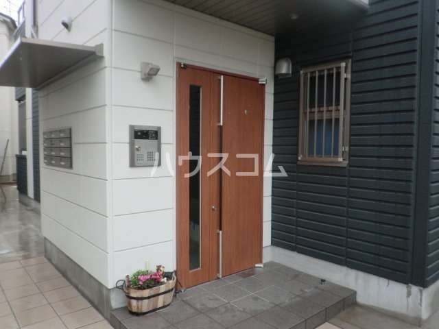 2/10 エントランス