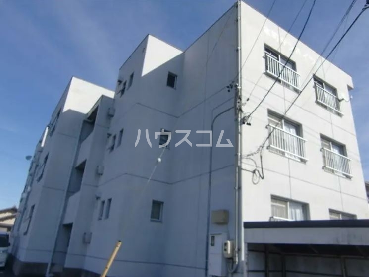 14/23 エントランス