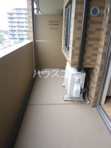 16/20 バルコニー