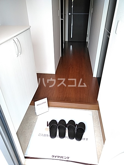 14/30 玄関