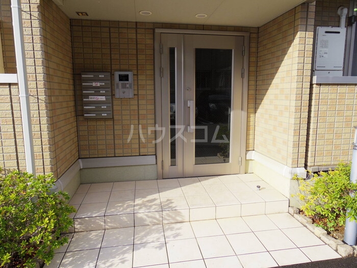 3/10 エントランス