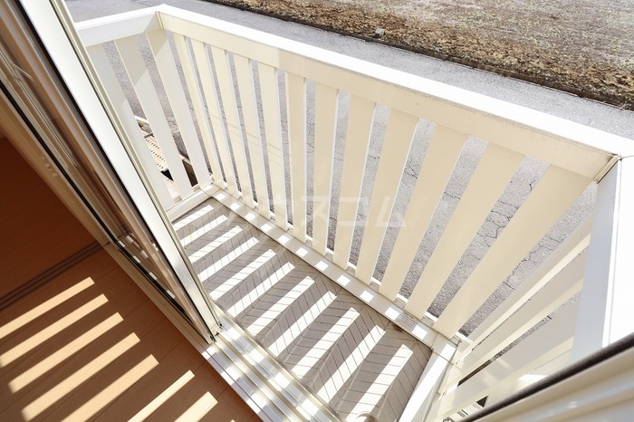 13/20 バルコニー