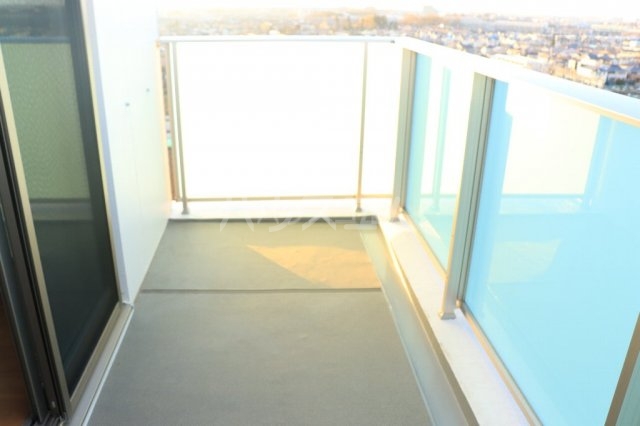 19/30 バルコニー