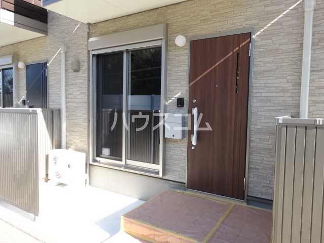 26/30 エントランス