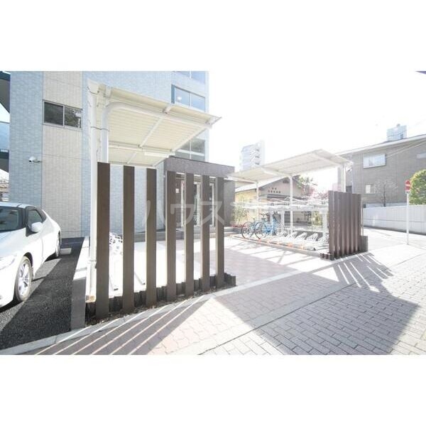 14/24 エントランス