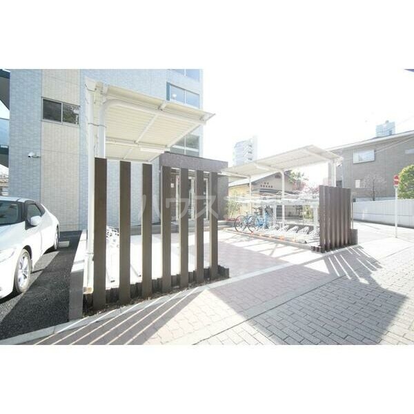 14/24 エントランス