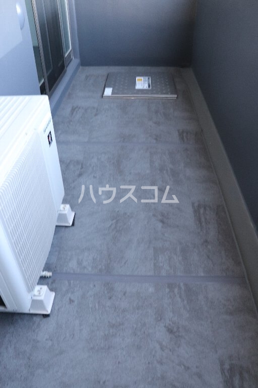 19/30 バルコニー