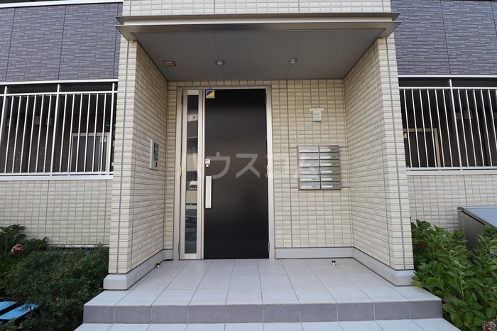 19/28 エントランス