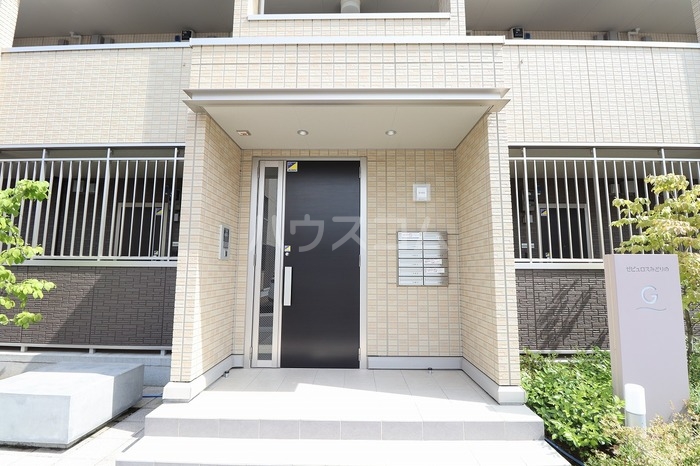 17/26 エントランス