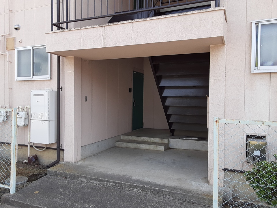 15/25 エントランス