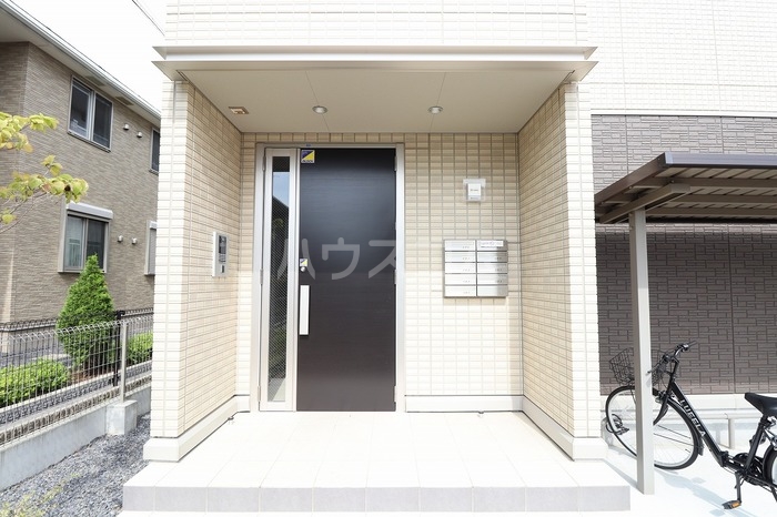 21/29 エントランス