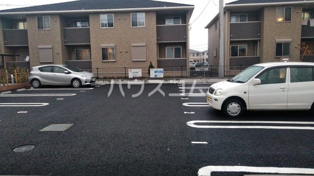 22/29 駐車場