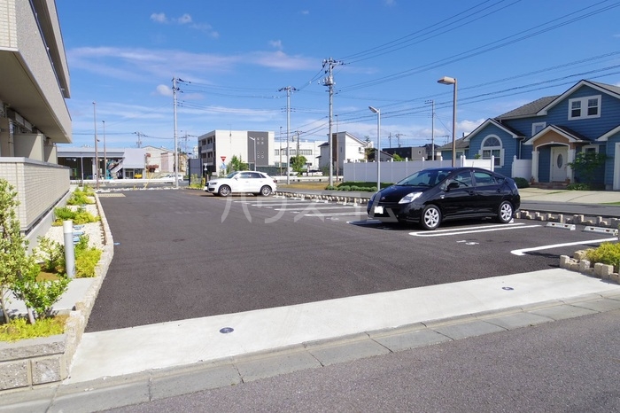 21/27 駐車場