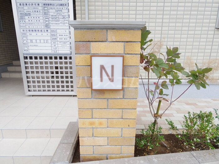 18/24 エントランス