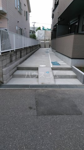 29/30 エントランス