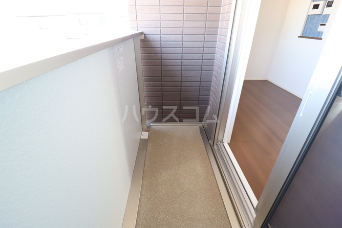 13/22 バルコニー