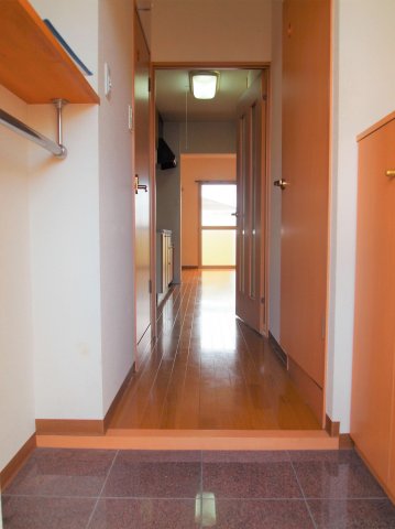 5/20 玄関