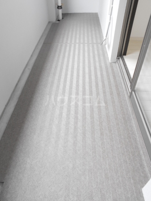 16/21 バルコニー