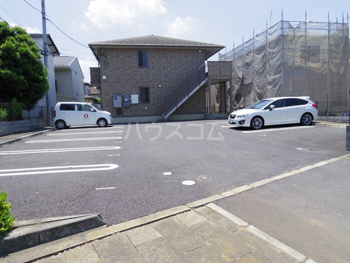 17/20 駐車場
