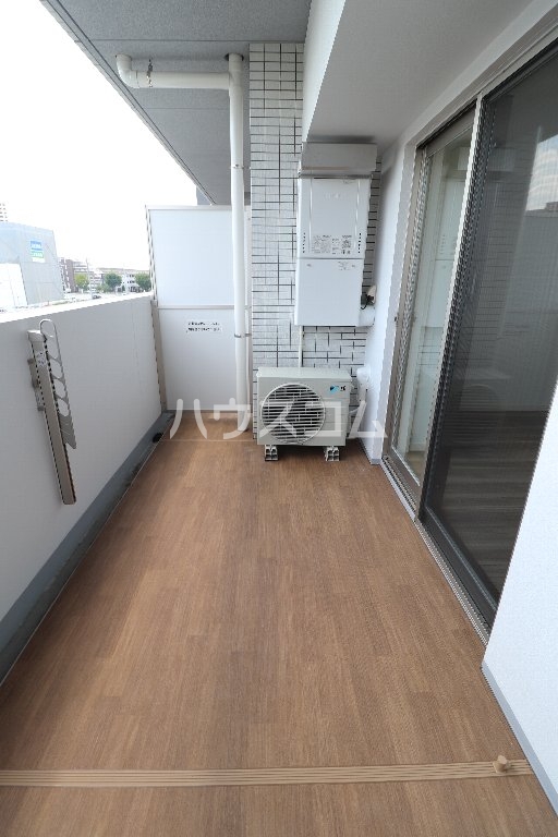 20/30 バルコニー