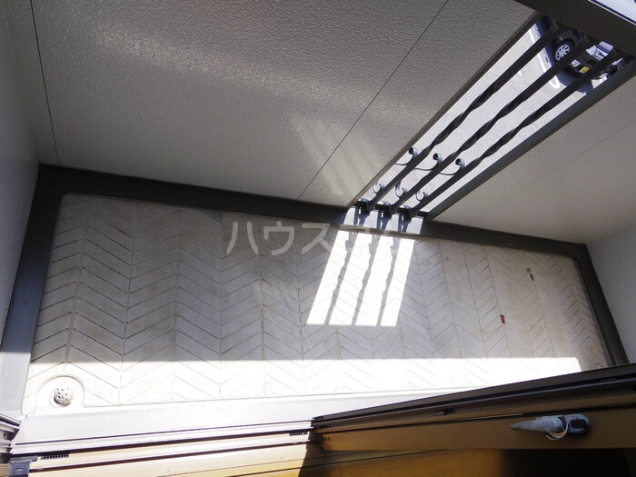 16/28 バルコニー