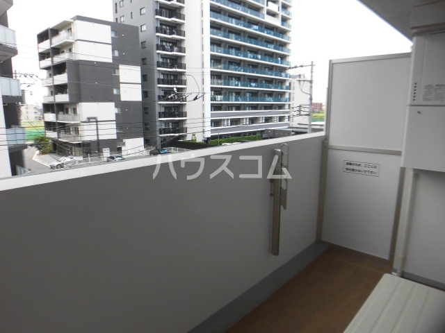 25/30 バルコニー