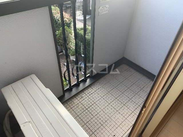 20/30 バルコニー