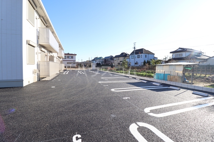 15/22 駐車場