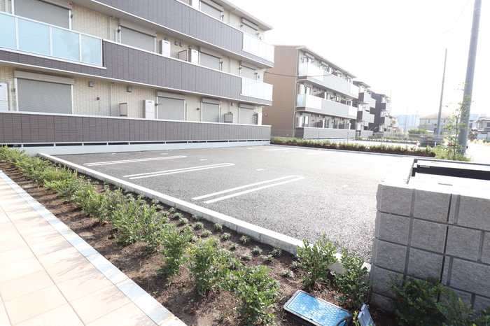 17/22 駐車場