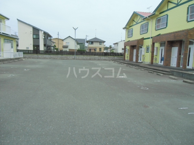 23/24 駐車場