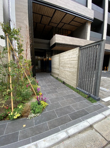 15/24 エントランス