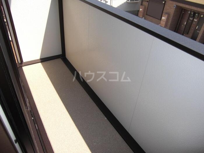 21/30 バルコニー