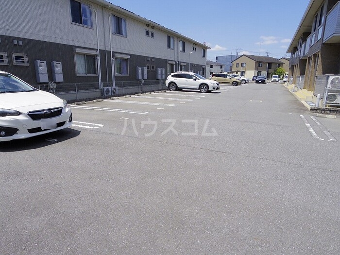 19/21 駐車場