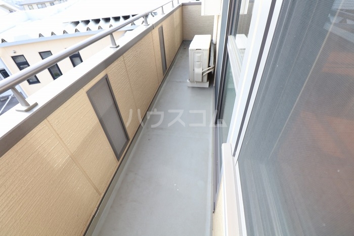 21/30 バルコニー