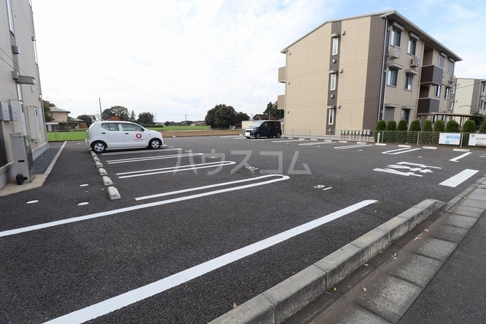 20/25 駐車場