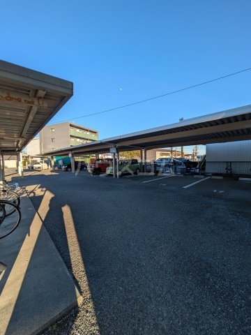 20/21 駐車場
