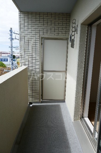 17/28 バルコニー