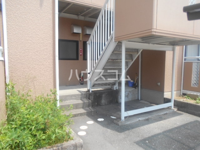 17/22 エントランス