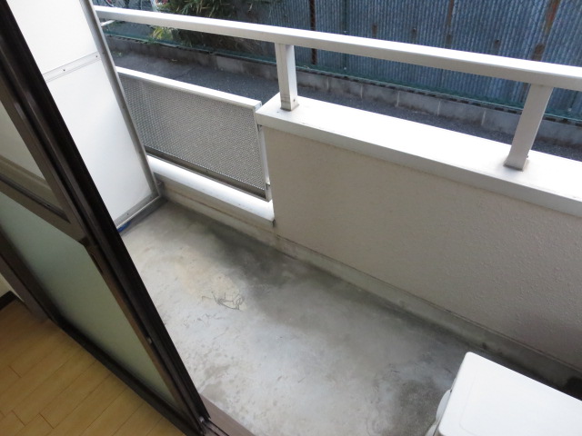 21/30 バルコニー