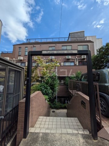 29/30 エントランス