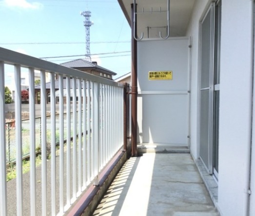 13/23 バルコニー
