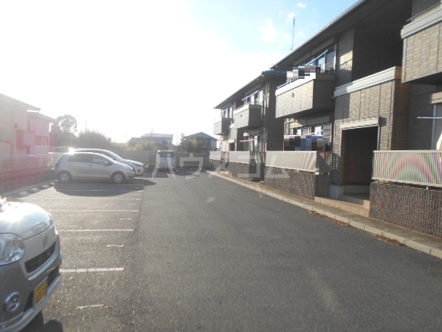 19/19 駐車場