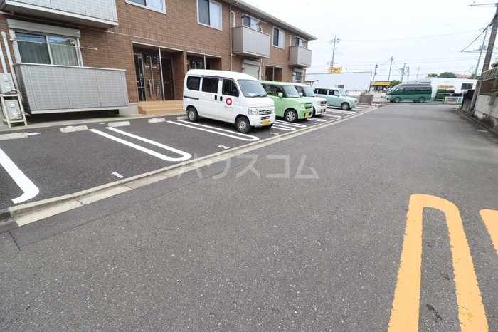 18/19 駐車場