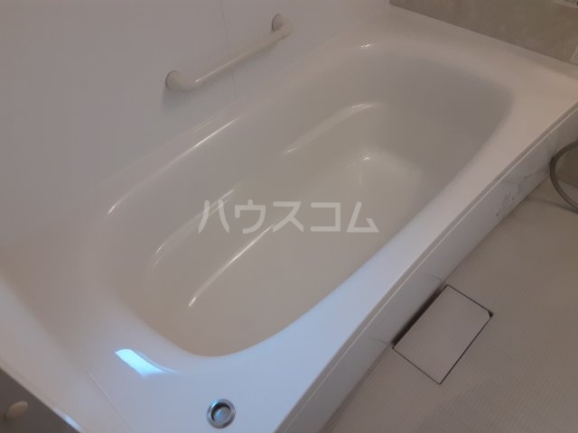 17/30 浴室